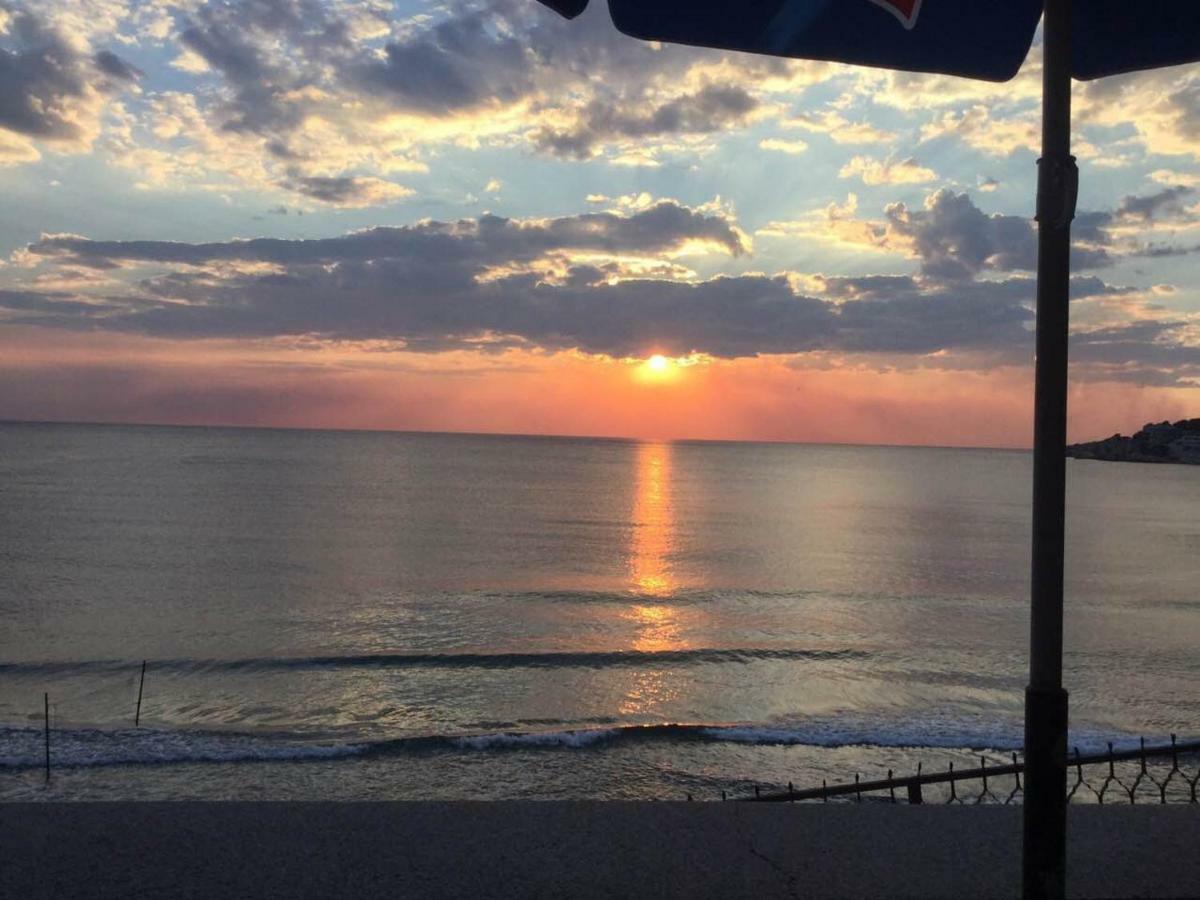 Darinka Aparthotel Ulcinj Bagian luar foto