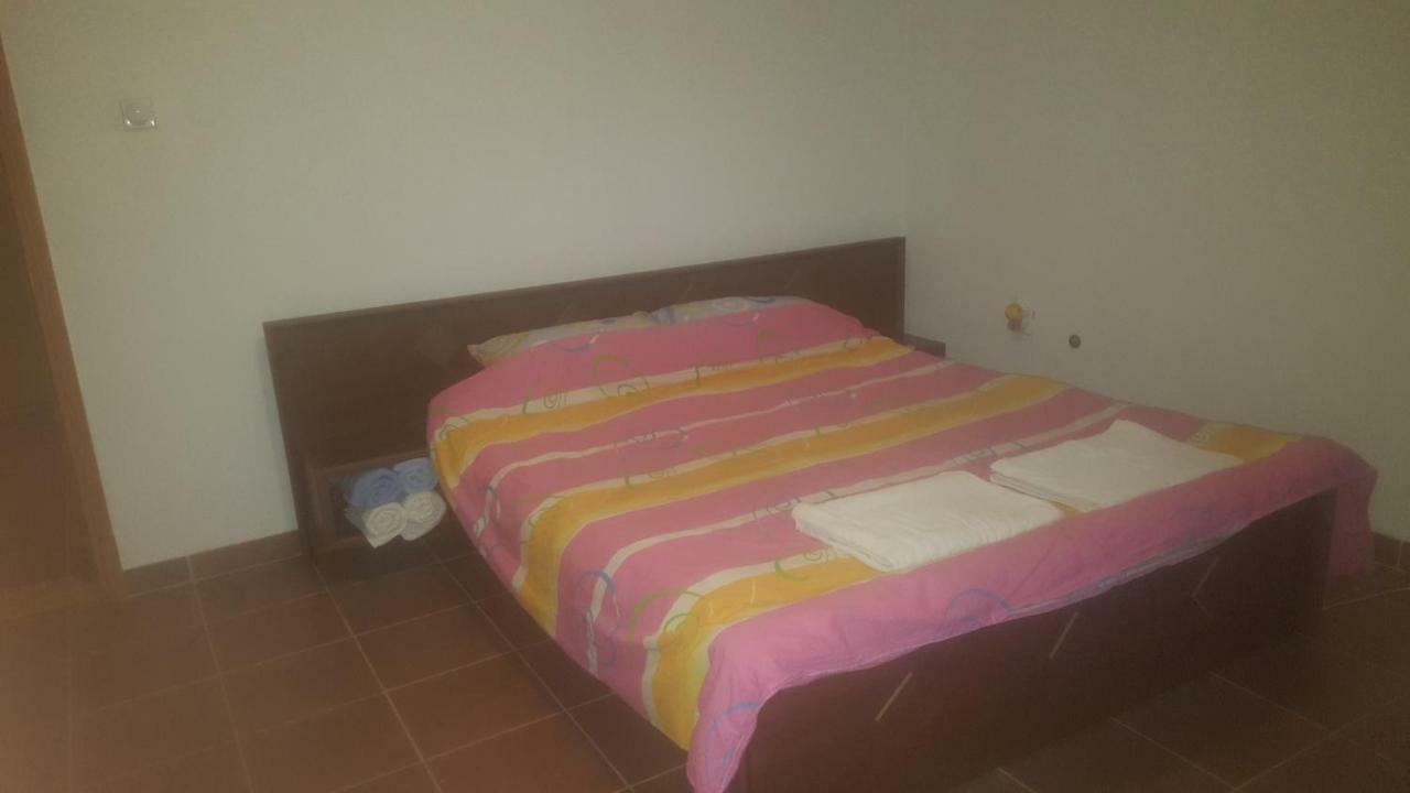Darinka Aparthotel Ulcinj Bagian luar foto