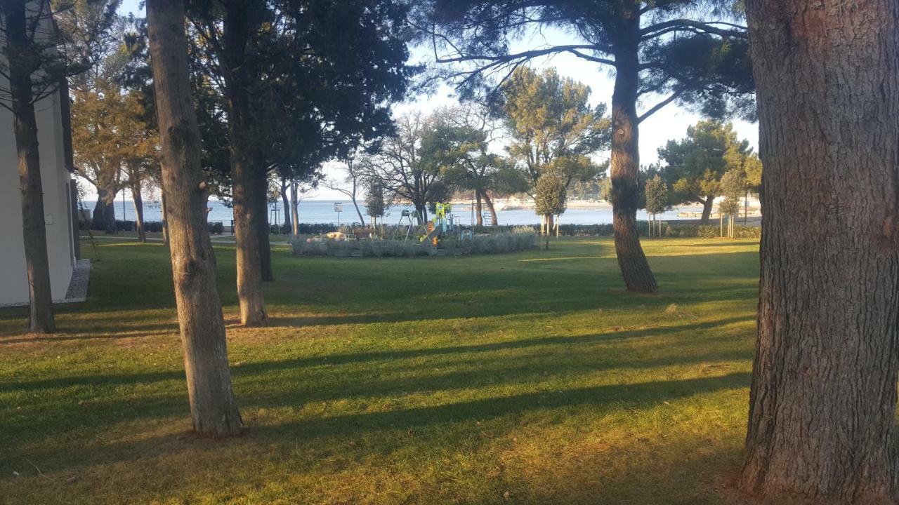 Darinka Aparthotel Ulcinj Bagian luar foto